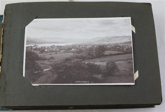 A large quantity of assorted topographical postcards.